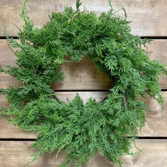 Northern White Cedar Wreath 15"