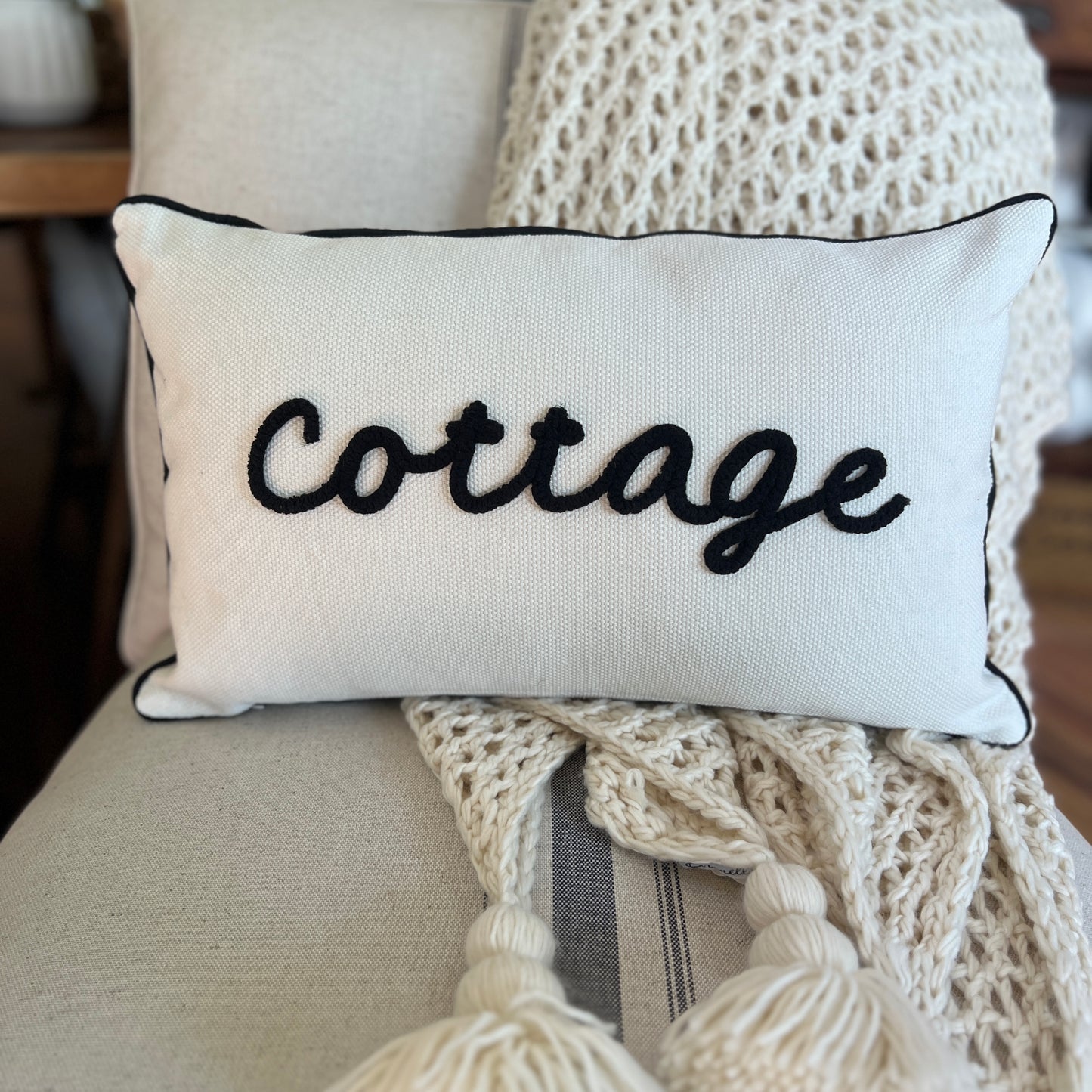 Pillow - Cottage